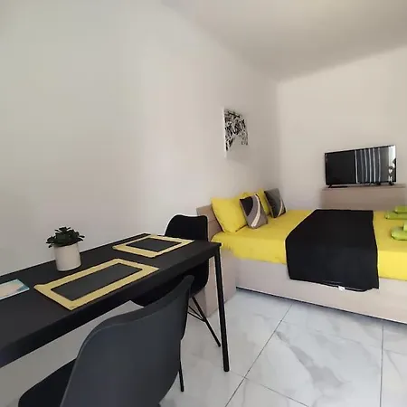 Studio Apartman Διαμέρισμα